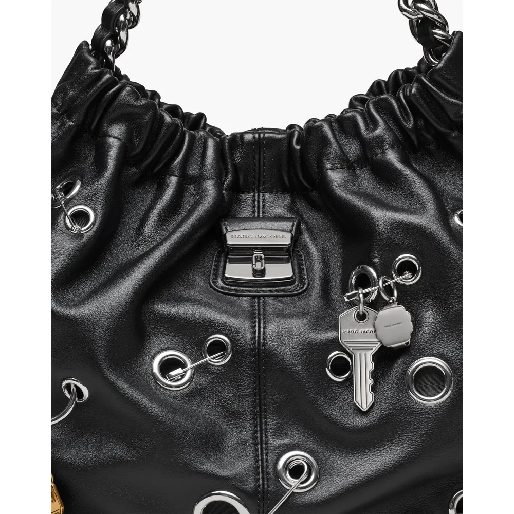 CARTERA MARC JACOBS THE CRISTINA TOTE GROMET CHARM | NEGRO