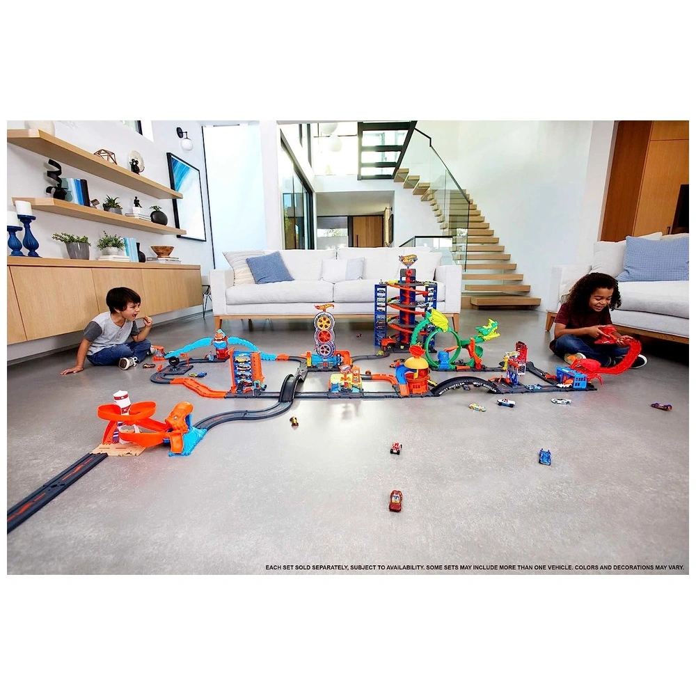 Hot Wheels City Track Pack