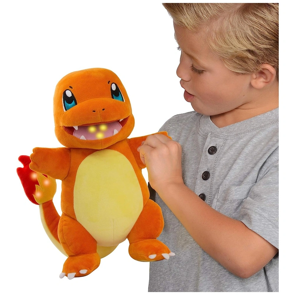 Pokémon Peluche Charmander Interactivo con Luces y sonidos