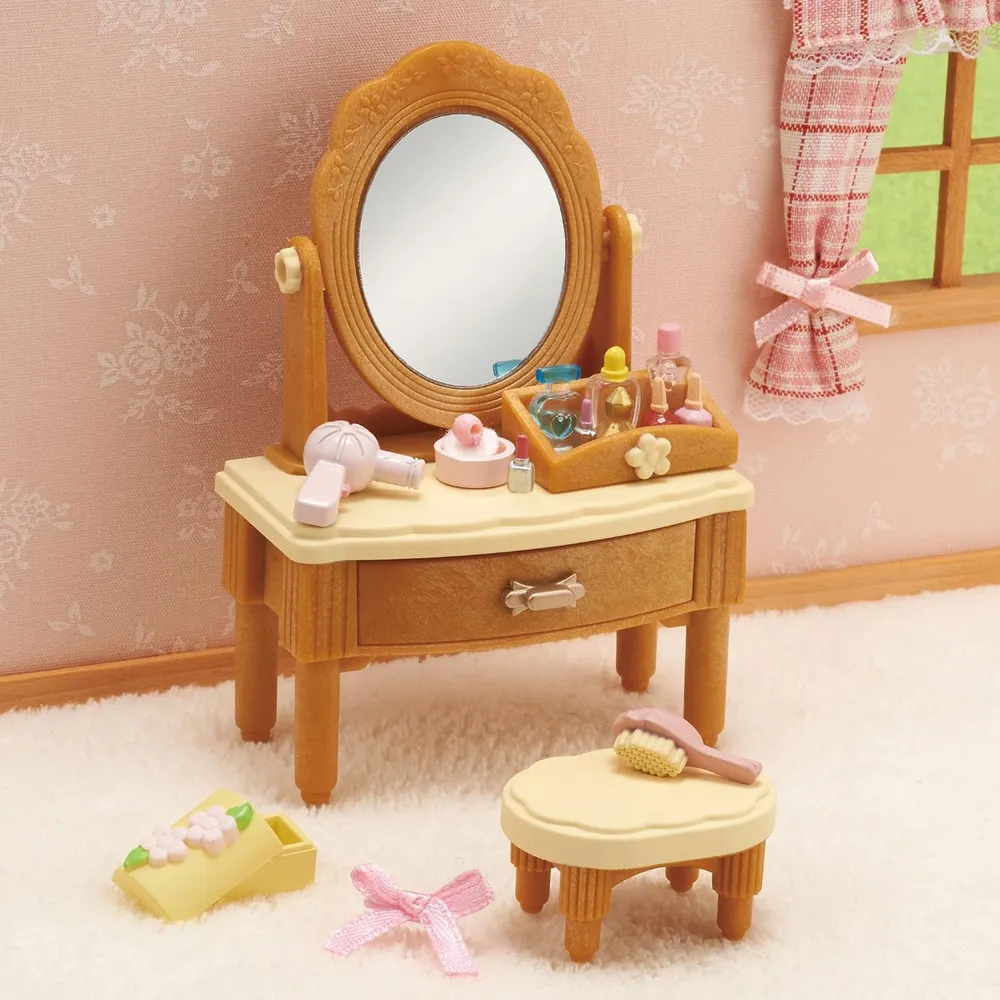 b001b8caxa_1_webp.webp SET DE TOCADOR SYLVANIAN FAMILIES EPOCH