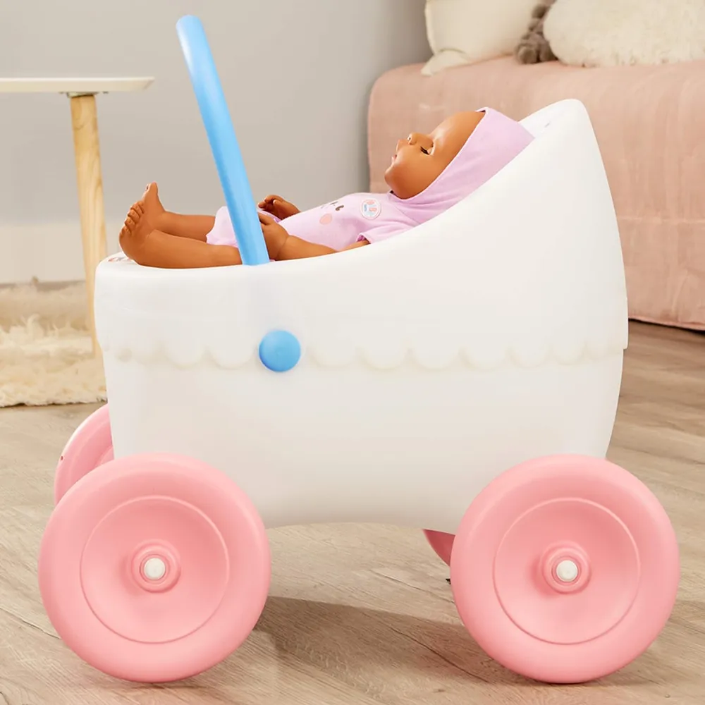 b0027yrsfc_4_webp.webp COCHECITO CLÁSICO PARA MUÑECAS LITTLE TIKES