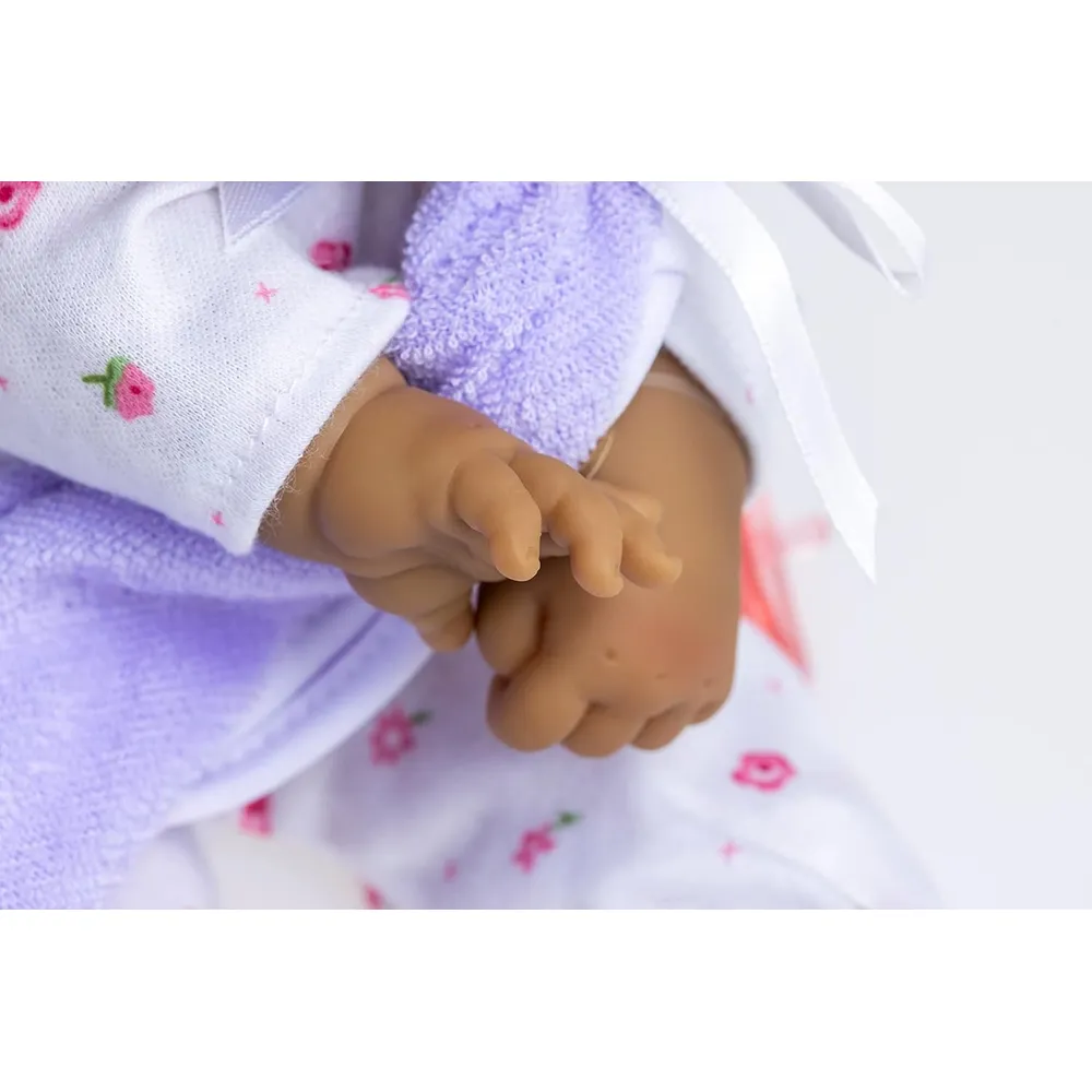 LA BABY muñeca hispana 11"/28 cm con accesorios | Hispano morado