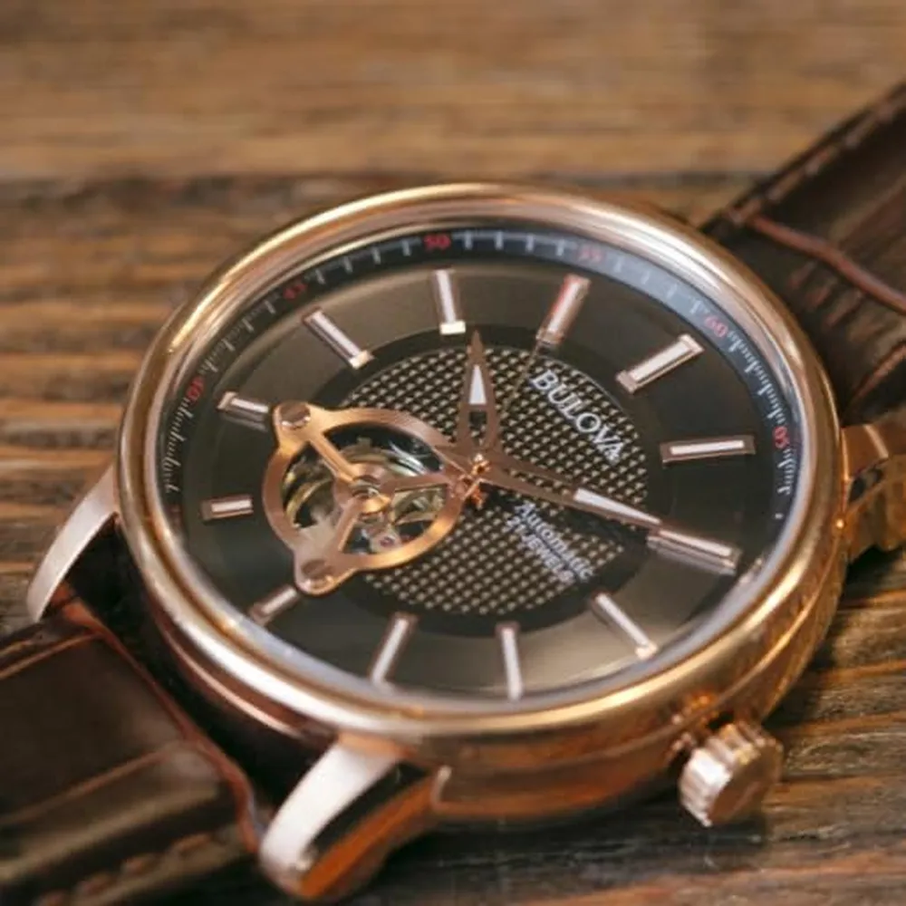 Bulova reloj clásico hombre automático 3 agujas correa piel | Marrón