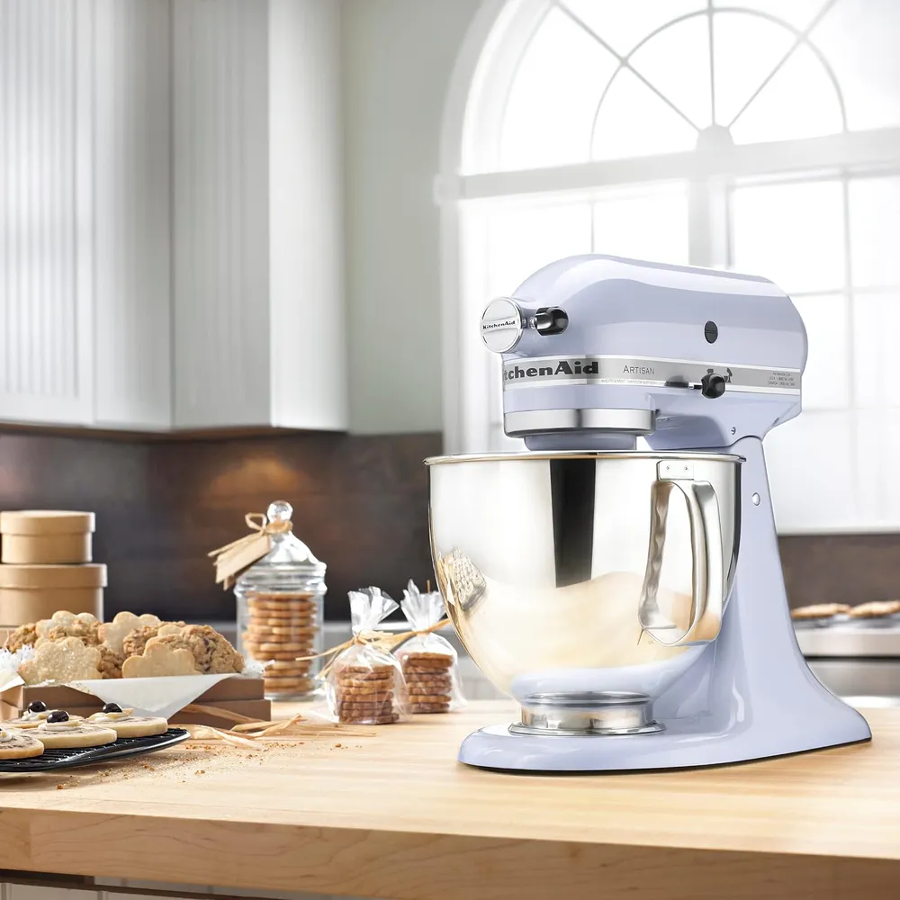 KITCHENAID ARTISAN, BATIDORA DE PIE 5 QT / 4.7 L CON PROTECTOR | CREMA LAVANDA