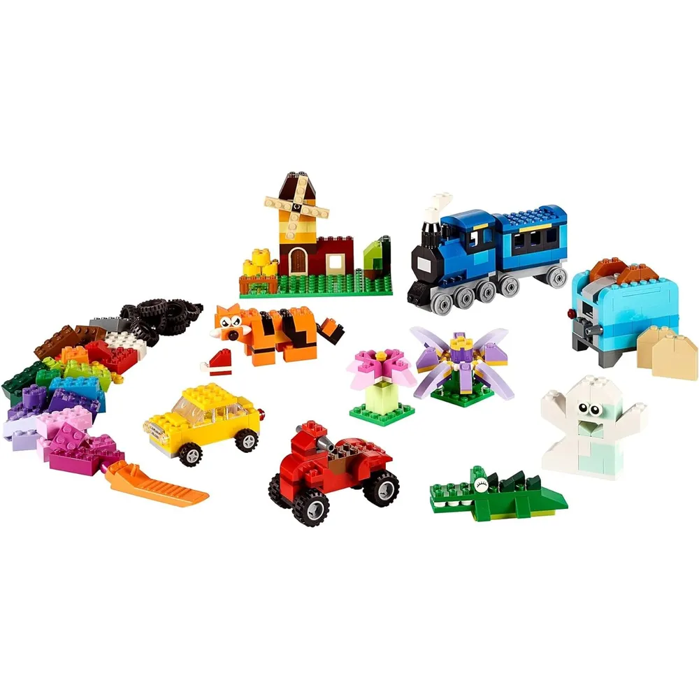 LEGO CLASSIC CAJA CREATIVA MEDIANA: TREN, COCHE, TIGRE