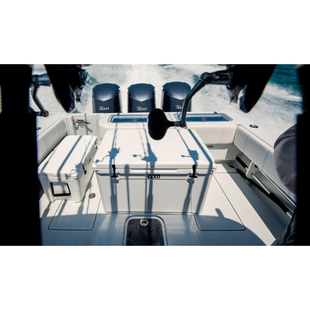b0118apvea_4_webp.webp YETI Tundra 210 Cooler Portátil | Blanco