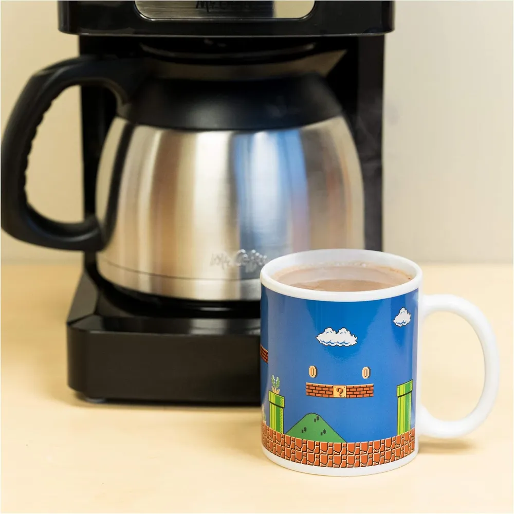 b01bpbmjce_4_webp.webp Paladone Super Mario, taza termosensible coleccionista