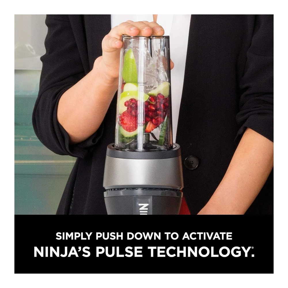 NINJA LICUADORA PERSONAL 700 W – 2 TAZAS 16 OZ PARA BATIDOS Y LICUADOS