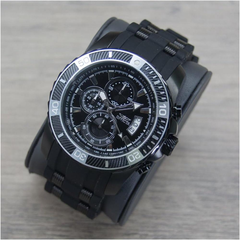 Reloj Invicta Pro Diver para hombre brilla en la oscuridad | Negro Mate