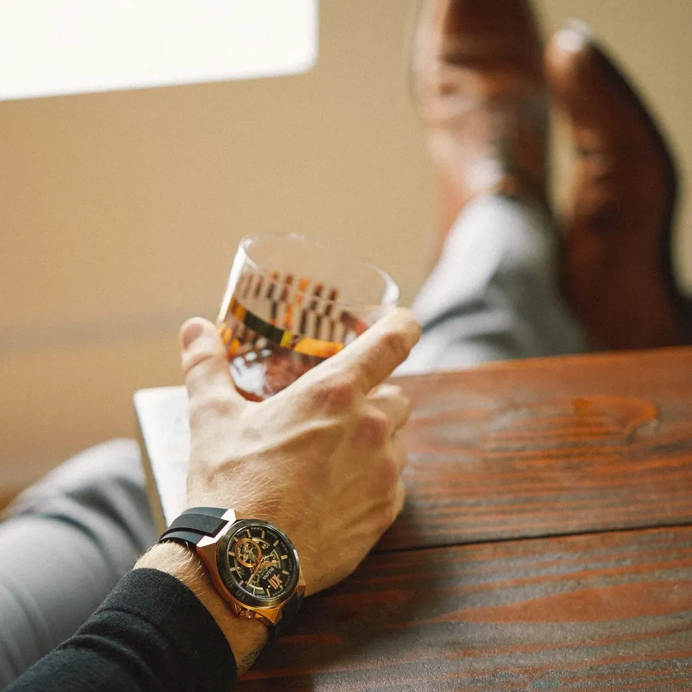 Bulova reloj clásico automático apertura abierta para hombre | Negro