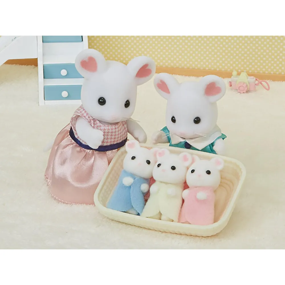 MUÑECA SYLVANIAN FAMILIES RATÓN MALVAVISCO
