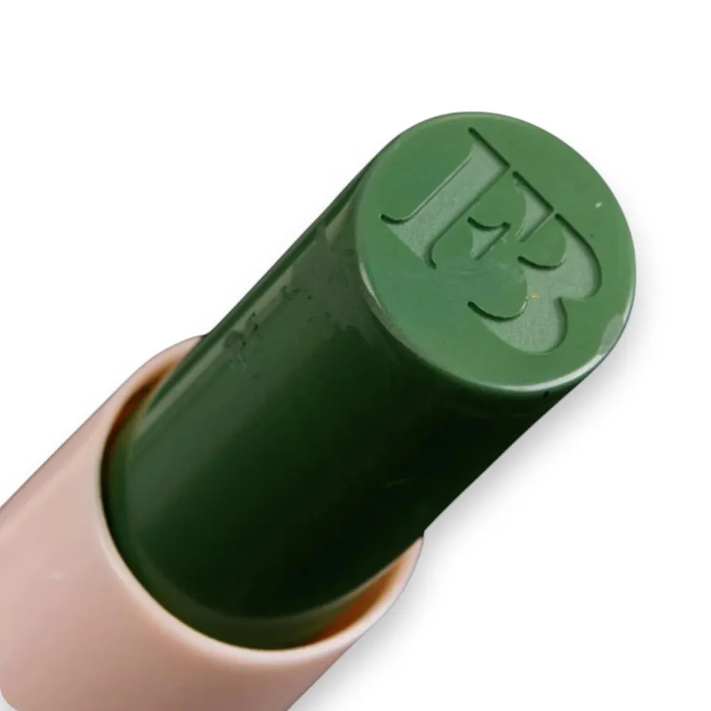 b078mhspm8_3_webp.webp Fenty Labial Mattemoiselle Plush tono Midnight Wasabi verde – by Rihanna|Verde