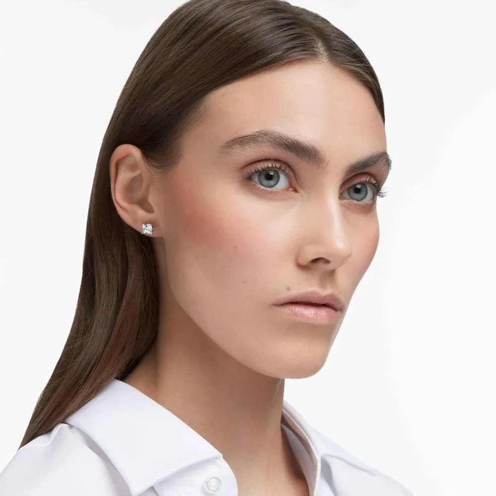 SWAROVSKI ARETES STUD STILLA ATTRACT ACABADO RODIO PARA MUJER | RODIO