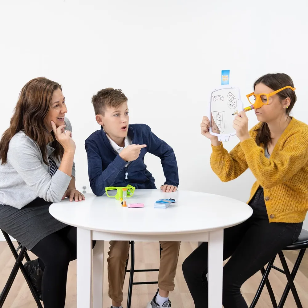 JUEGO DE MESA PENCIL NOSE FAT BRAIN