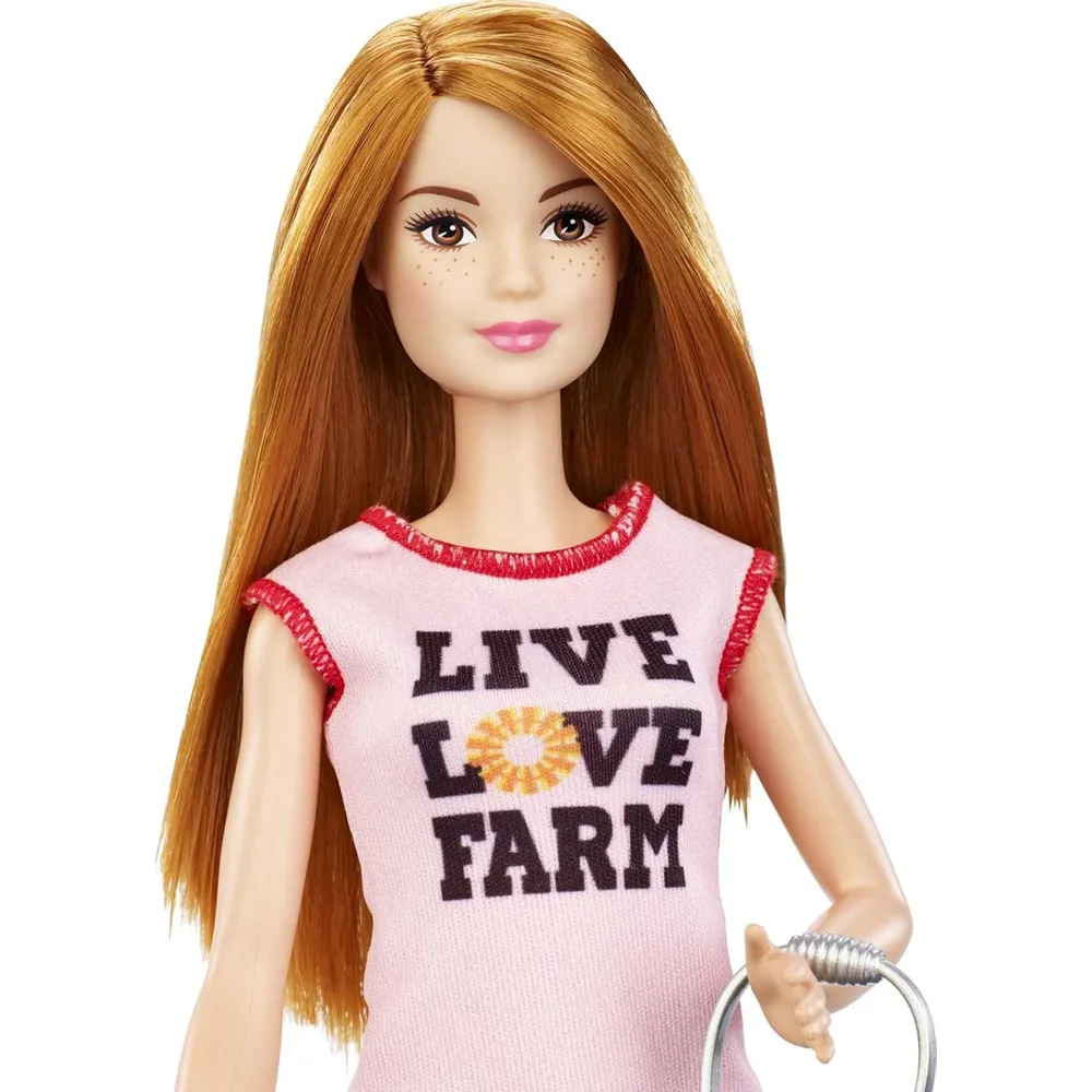 BARBIE MUÑECA GRANJERA CON GALLINERO Y ANIMALES PELIRROJA