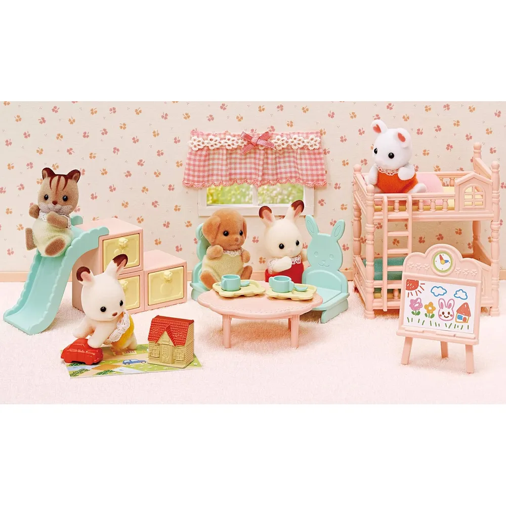 JUEGO SYLVANIAN FAMILIES HABITACIÓN DE BEBÉ
