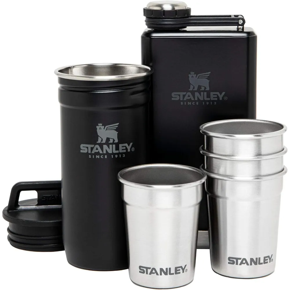 Stanley Adventure Pre-Party Flask con juego de vasos de chupito | Black Mate