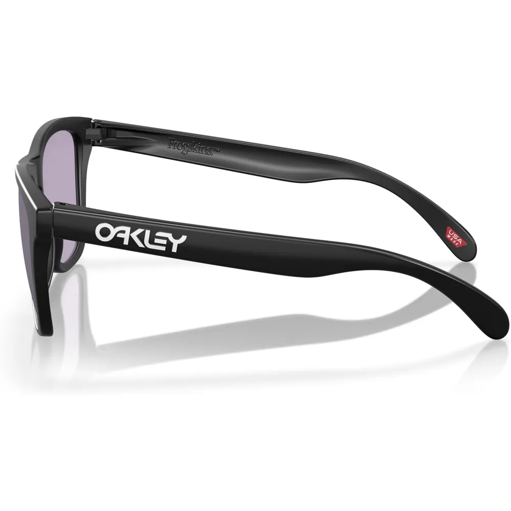 Oakley Frogskins OO9245 Low Bridge Fit Gafas de sol para hombre | Matte Black / Prizm Slate