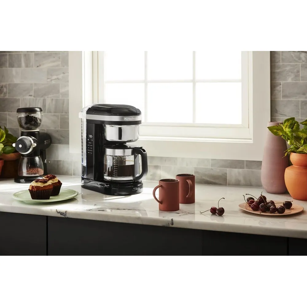 KITCHENAID, CAFETERA DE GOTEO 12 QT / 11.4 L CON PLACA CALEFACTORA | NEGRA