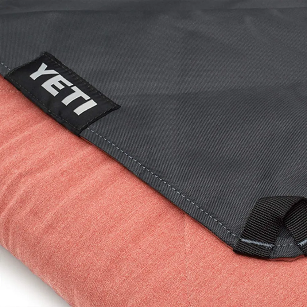b0842cb755_5_webp.webp YETI Lowlamds Manta Multiusos con bolsita para viaje | Coral