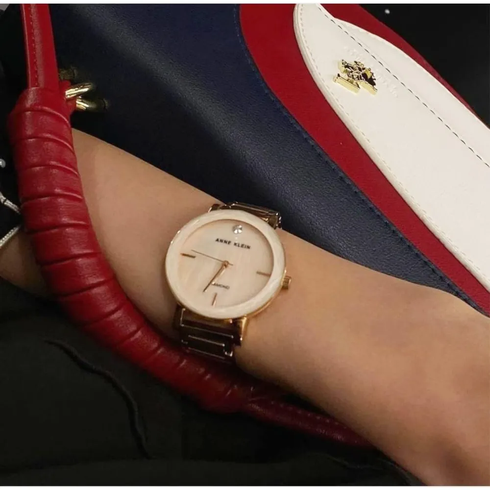 Anne Klein AK/1362GNRG reloj para dama con diamante genuino | 32 mm - Oro rosa/Rosado