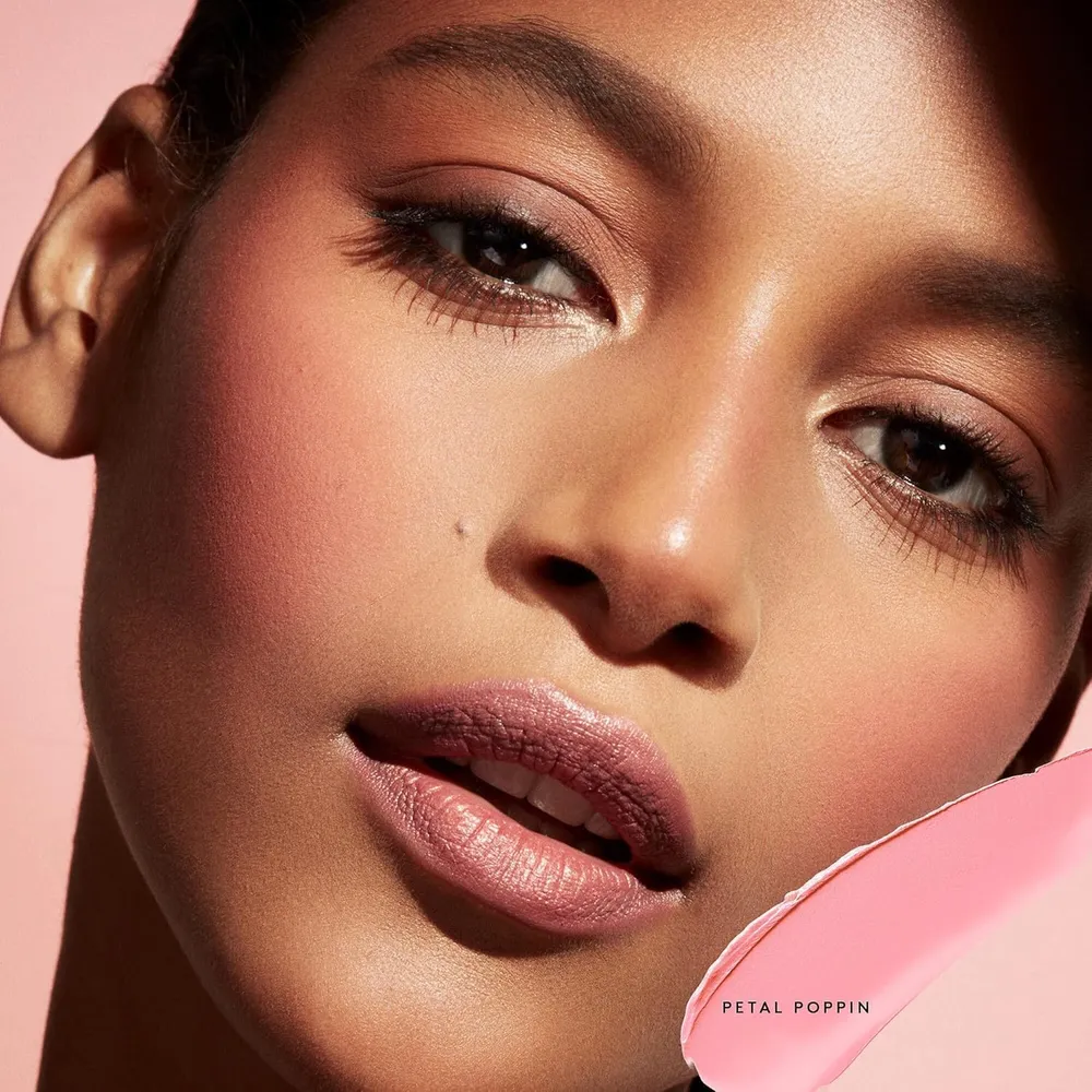 Fenty Rubor en Crema Cheeks Out tono Petal Poppin 0.1 oz – by Rihanna