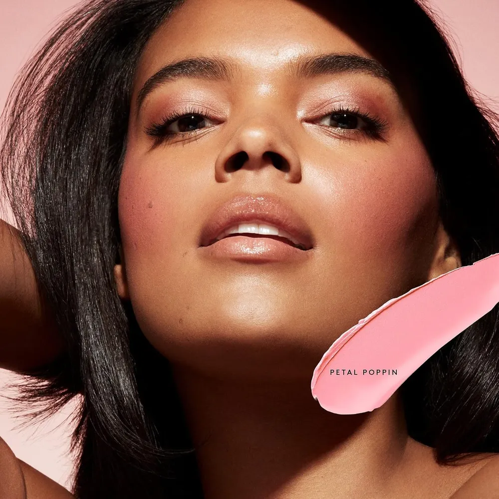 Fenty Rubor en Crema Cheeks Out tono Petal Poppin 0.1 oz – by Rihanna