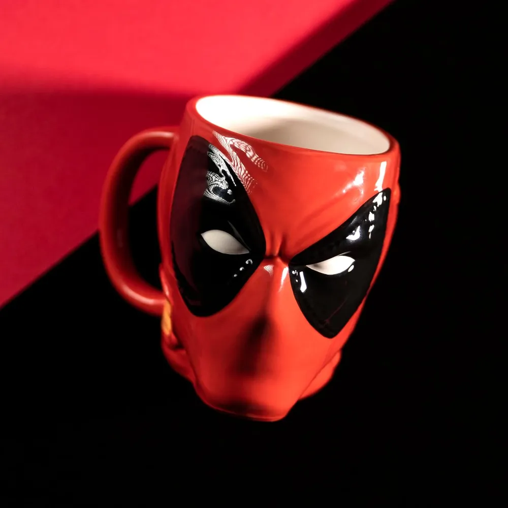 b08hmvhs4g_1_webp.webp Paladone Marvel Deadpool, taza cerámica cómic oficial
