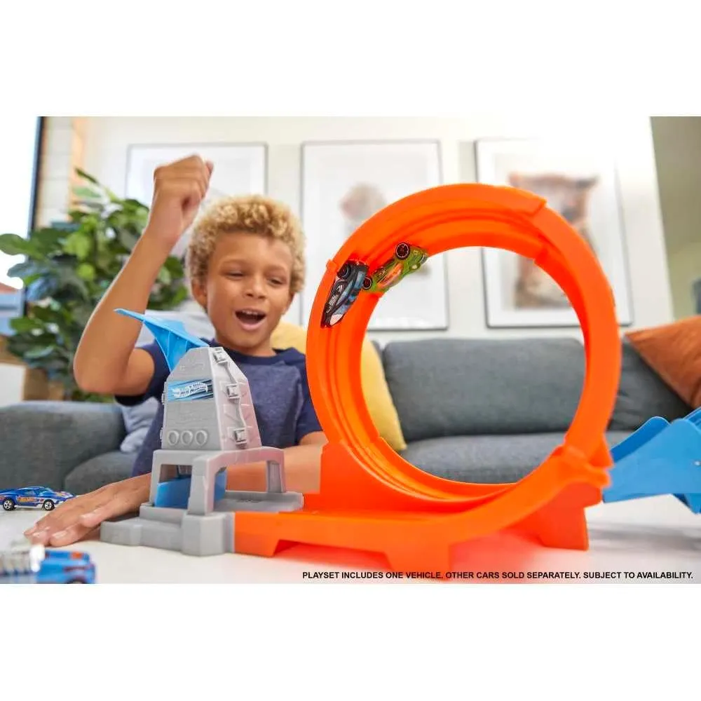 HOT WHEELS PISTA LOOP STUNT CHAMPION
