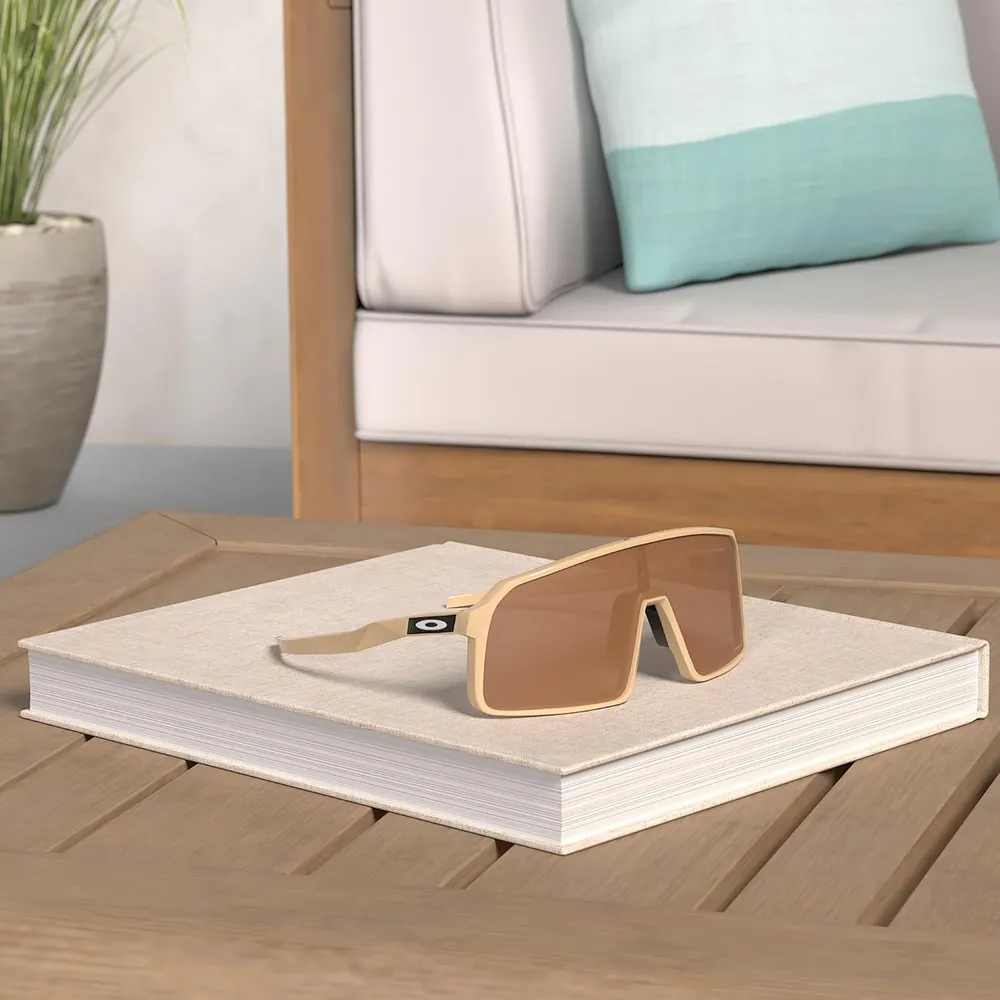 Oakley Sutro OO9406 Gafas de sol para hombre | Desert Tan / Prizm Tungsten