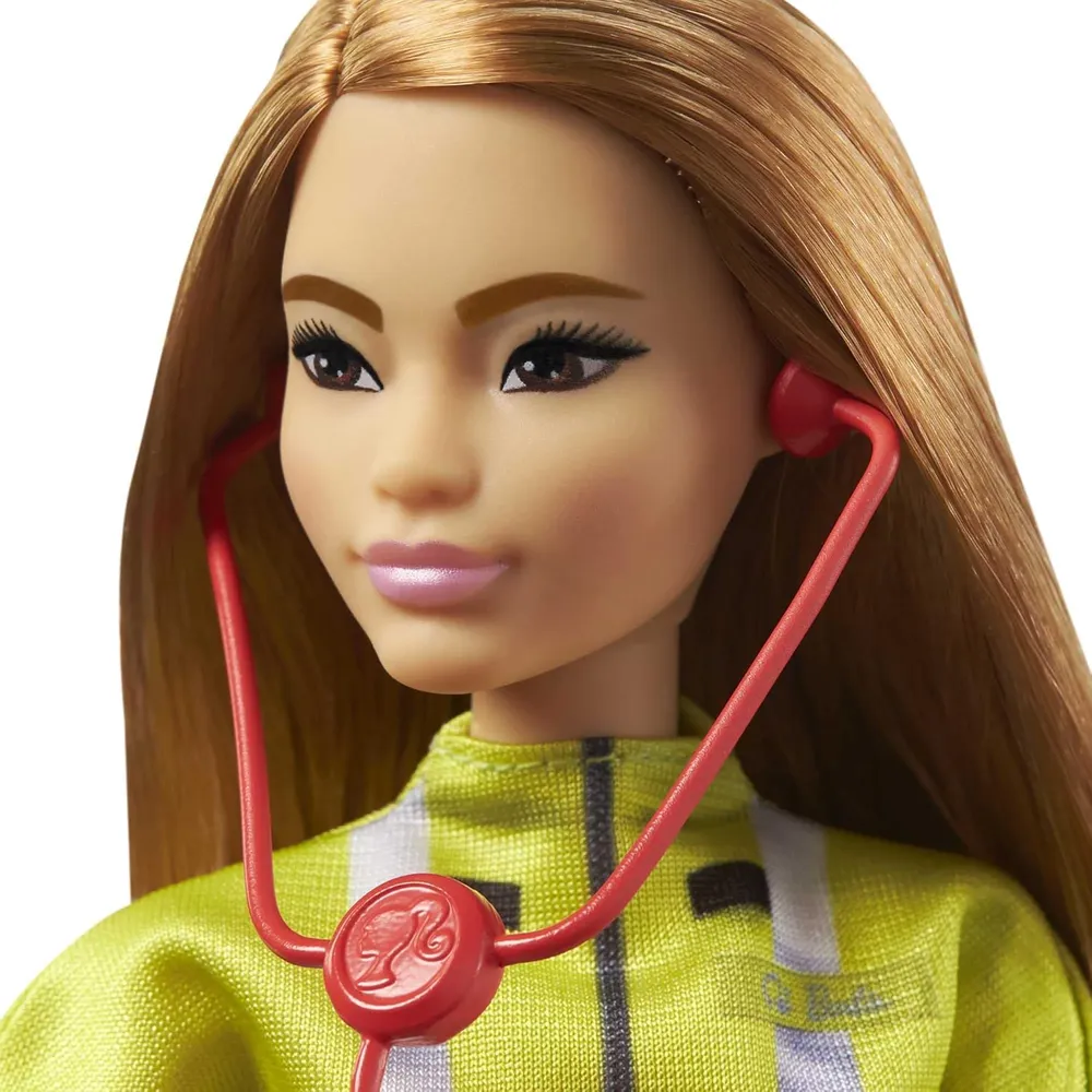 b08r57lblp_4_webp.webp BARBIE MUÑECA PARAMÉDICA CON UNIFORME MÉDICO Y ACCESORIOS