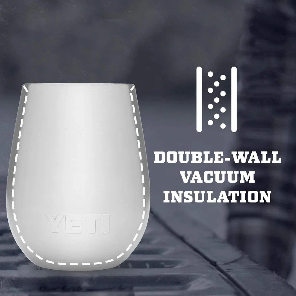 YETI Rambler Vaso de vino de 10 oz de acero inoxidable con tapa MagSlider color rojo oscuro
