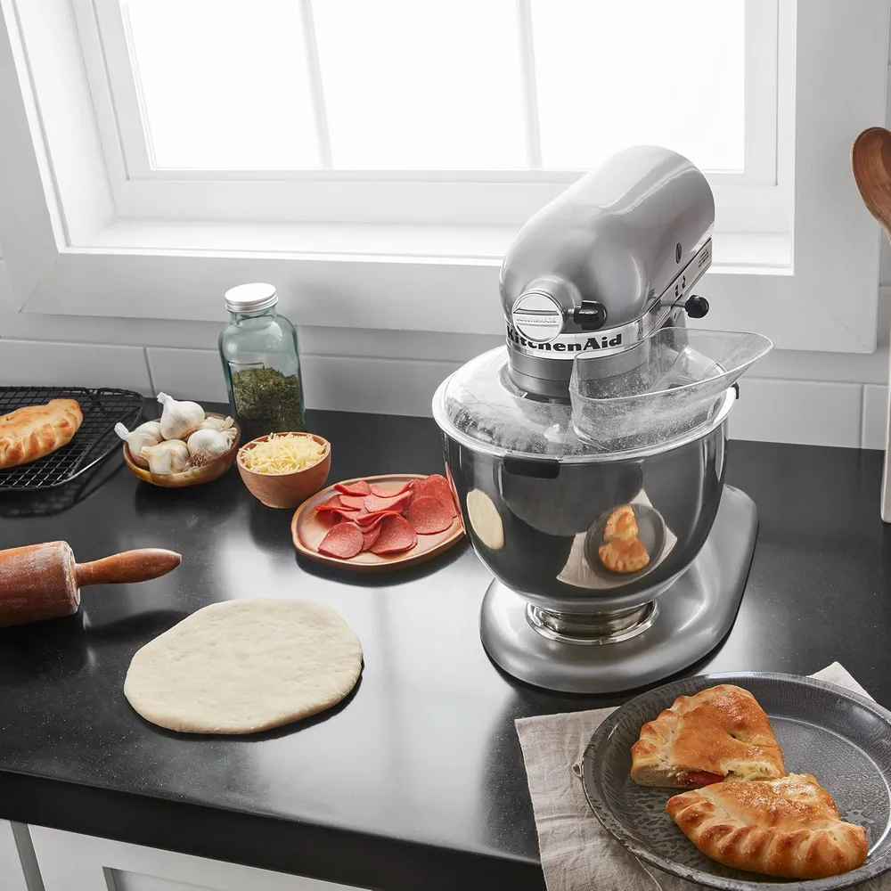 KITCHENAID, BATIDORA CON CABEZAL INCLINABLE Y PROTECTOR DE VERTIDO DE AJUSTE