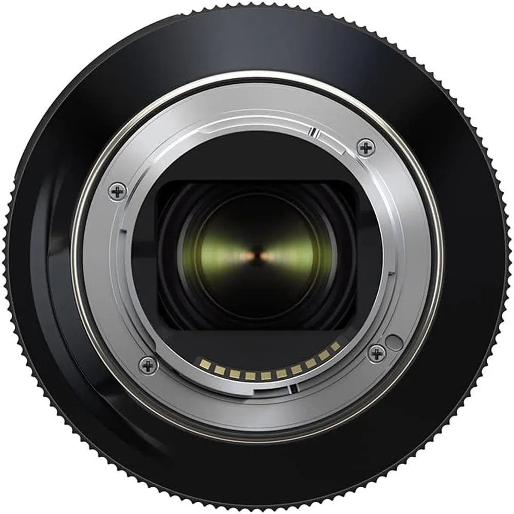 Tamron lente 3.5-15cm f/2-2.8 DI III VXD | Negro