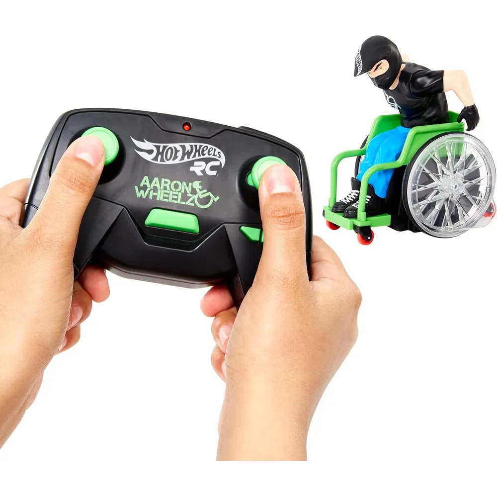 HOT WHEELS AUTO RC AARON WHEELZ