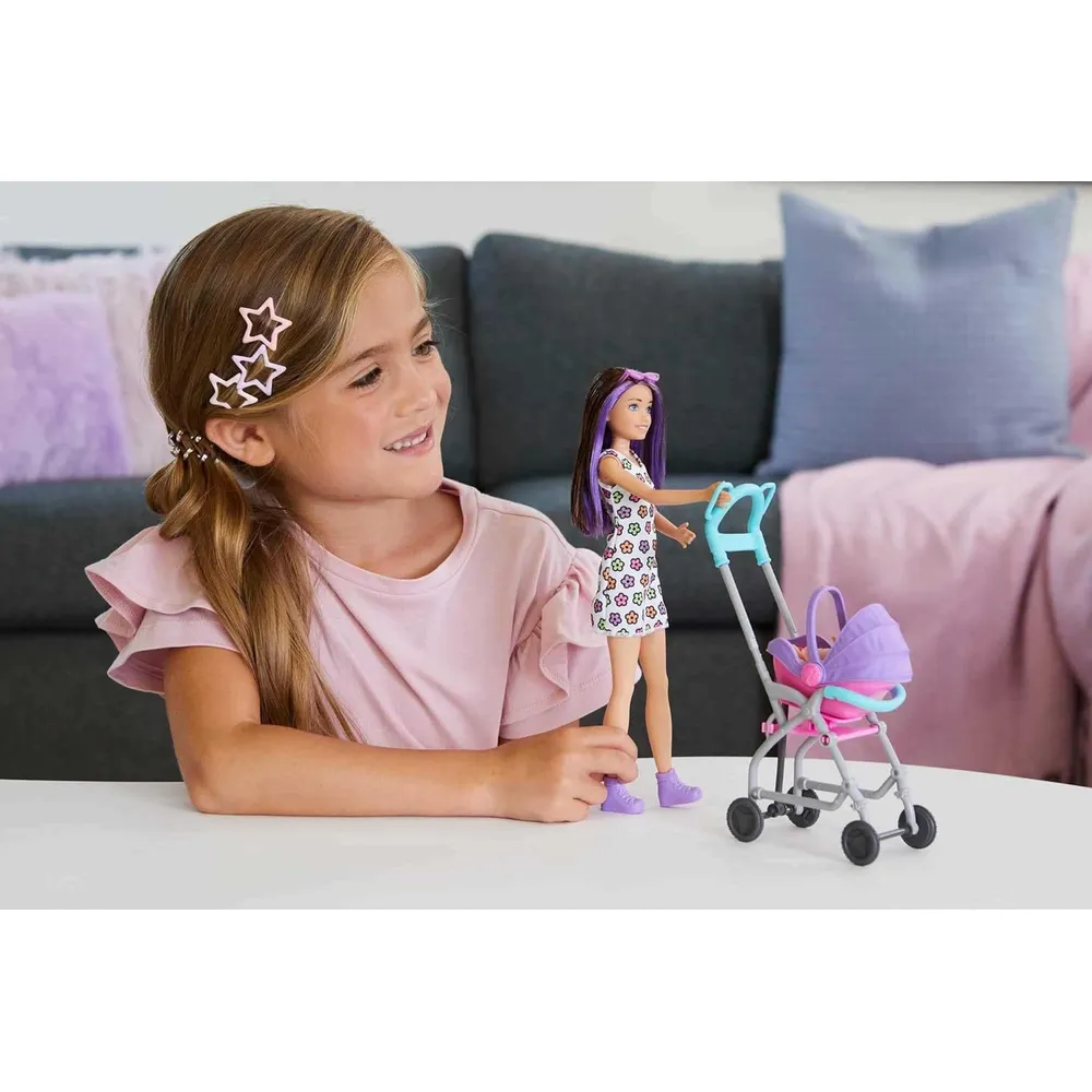 BARBIE SKIPPER BABYSITTERS SET NIÑERA CON BEBÉ Y ACCESORIOS