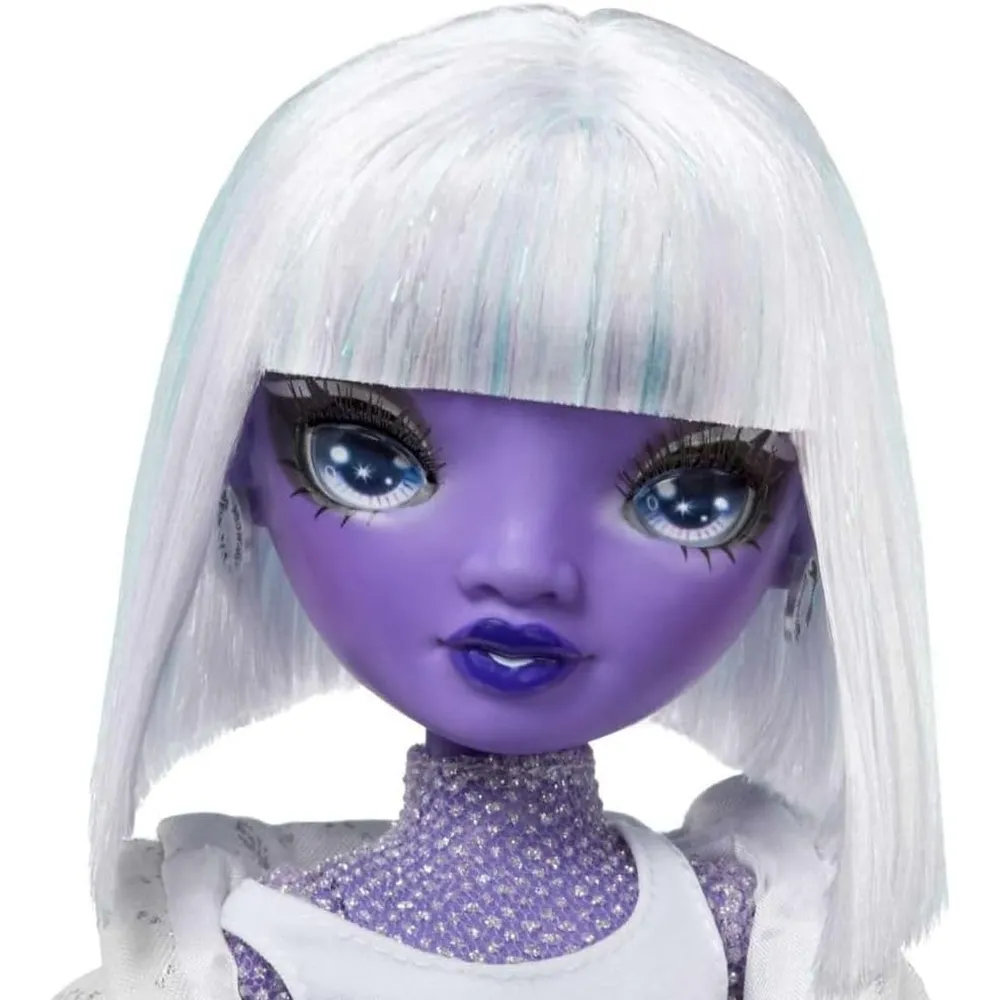 Rainbow High Shadow High Dia Mante muñeca con accesorios