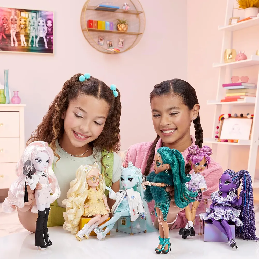 Rainbow High Shadow High Reina Glitch muñeca con accesorios