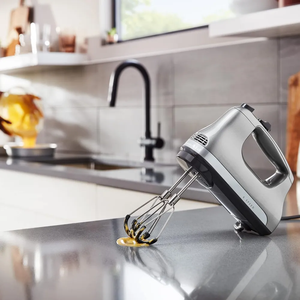 b09q6f51nz_4_webp.webp KITCHENAID, ACCESORIO BATIDOR DE BORDE FLEXIBLE PARA BATIDORAS DE MANO