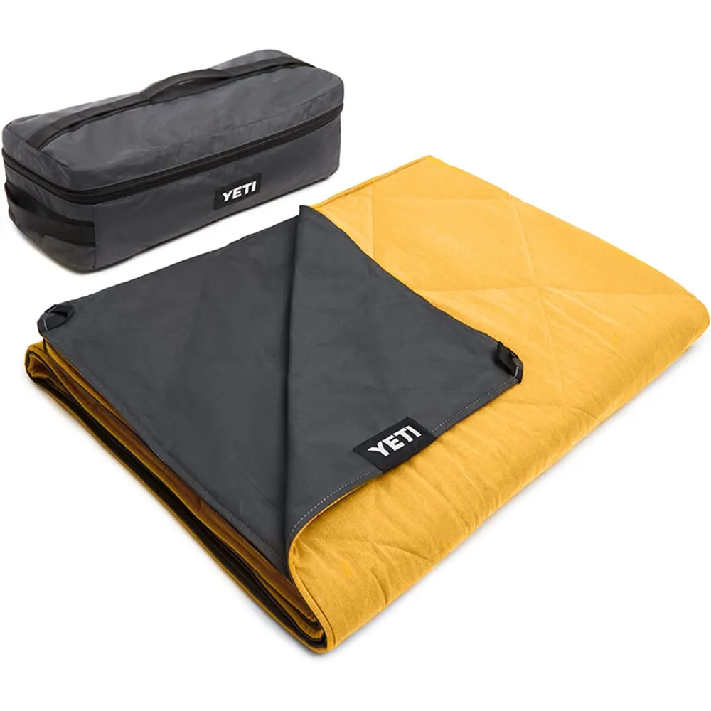 YETI Lowlamds Manta Multiusos con bolsita para viaje | Amarillo