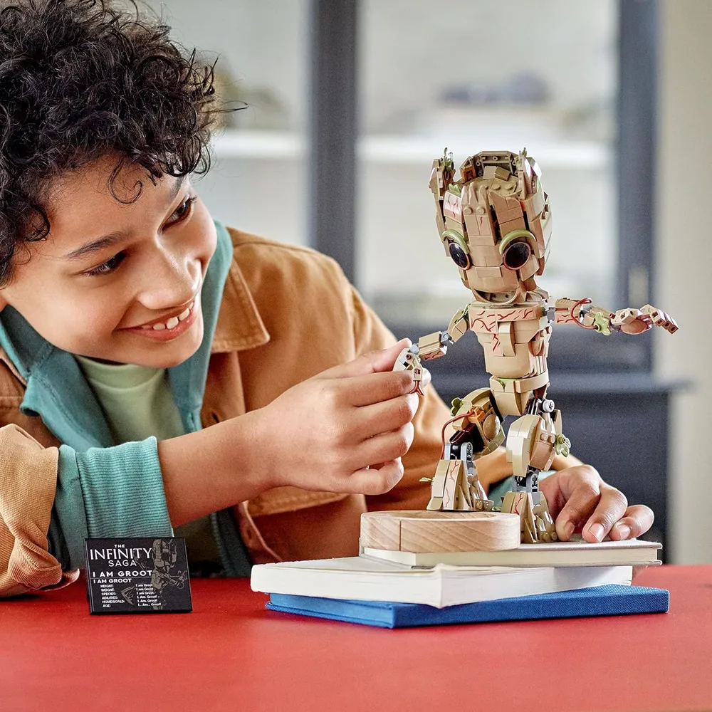 Lego Marvel Yo soy Groot set de construcción con figura Baby Groot coleccionable