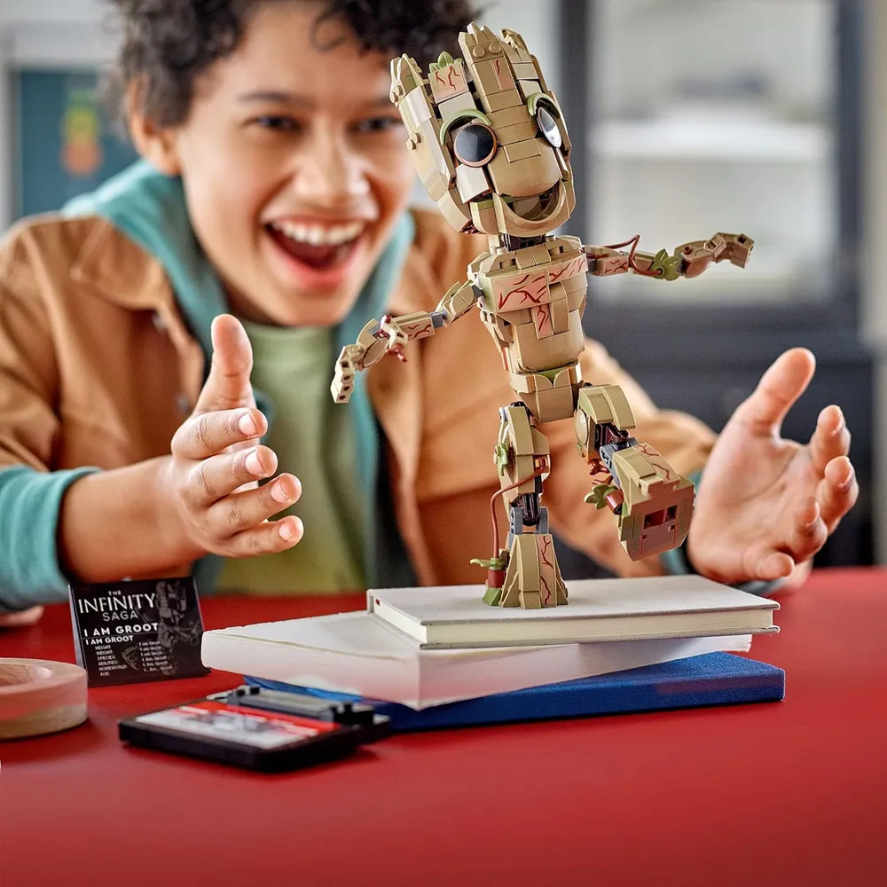 Lego Marvel Yo soy Groot set de construcción con figura Baby Groot coleccionable