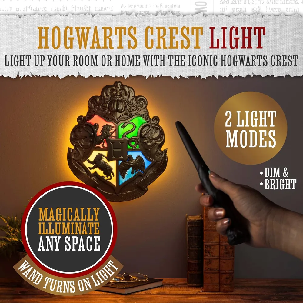 Paladone Harry Potter Hogwarts, lámpara escudo y varita con control remoto