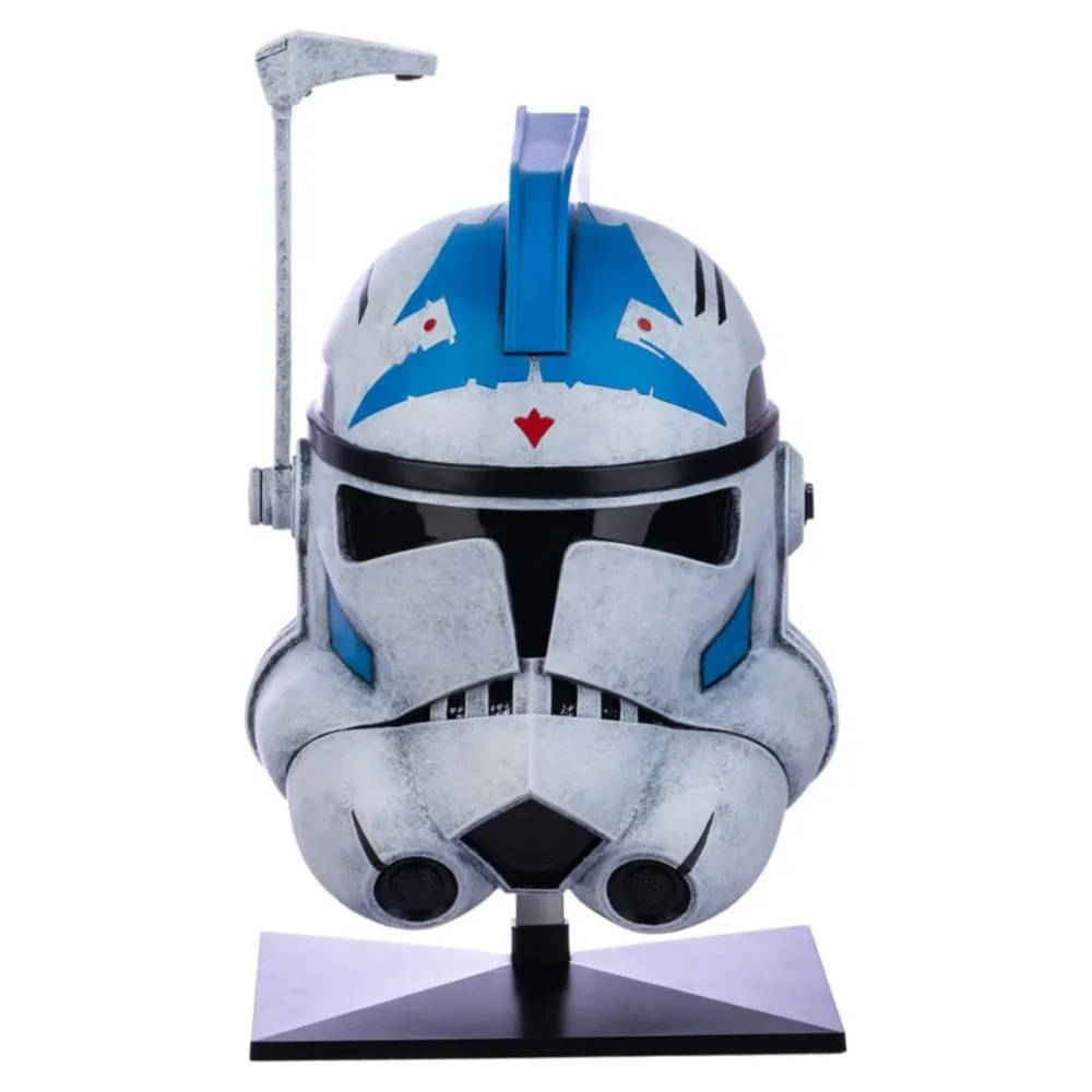 b09z819dw8_0.webp Star Wars clone wars casco electrónico premium con led y efectos de sonido para coleccion