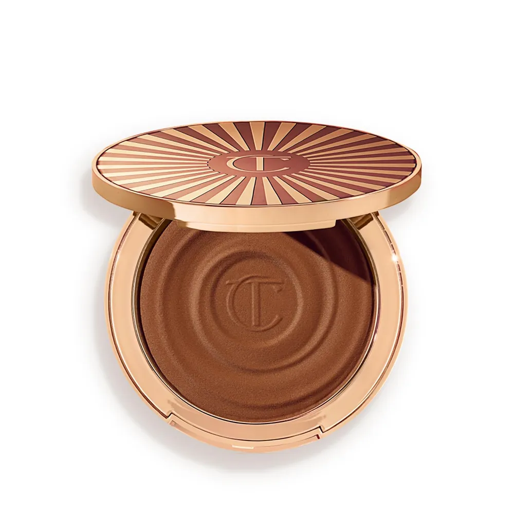Charlotte Tilbury Beautiful Skin Maquillaje y bronceador en crema | 03 Tan