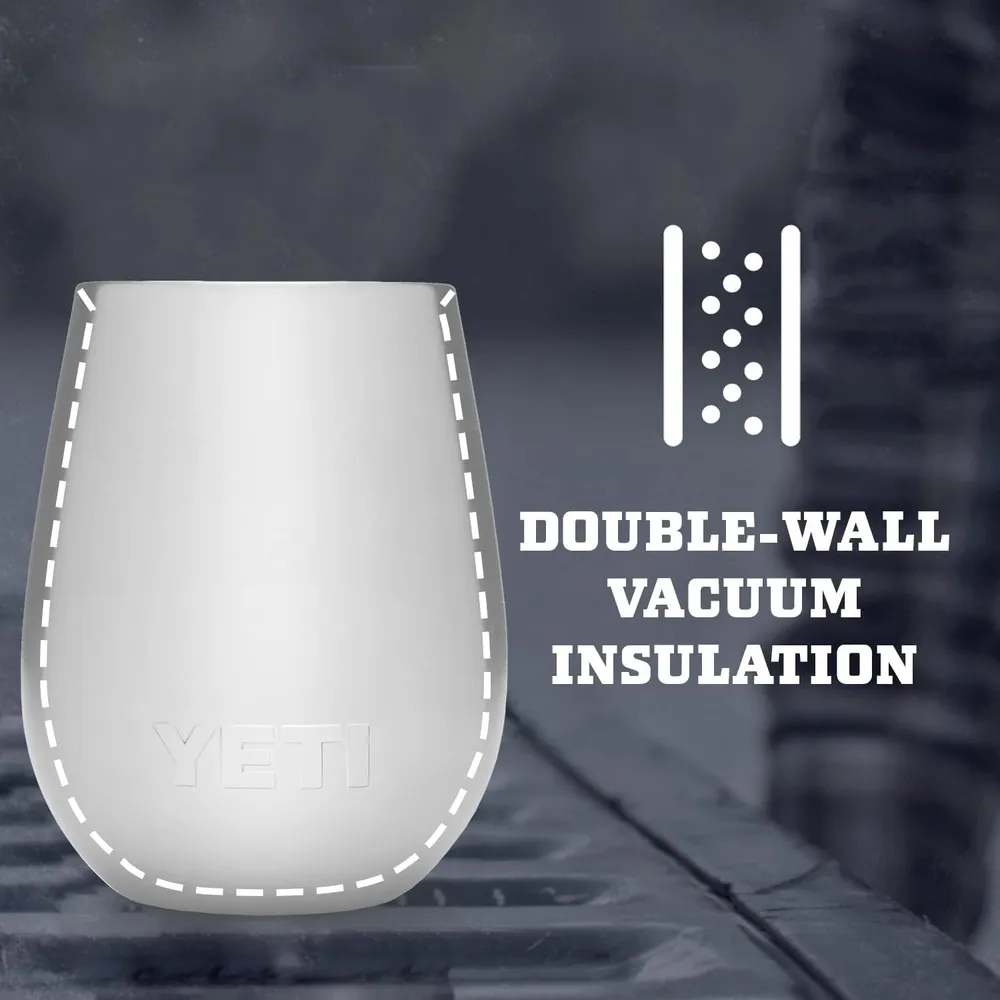 YETI Rambler Vaso de vino de 10 oz de acero inoxidable con tapa MagSlider color rojo fuerte
