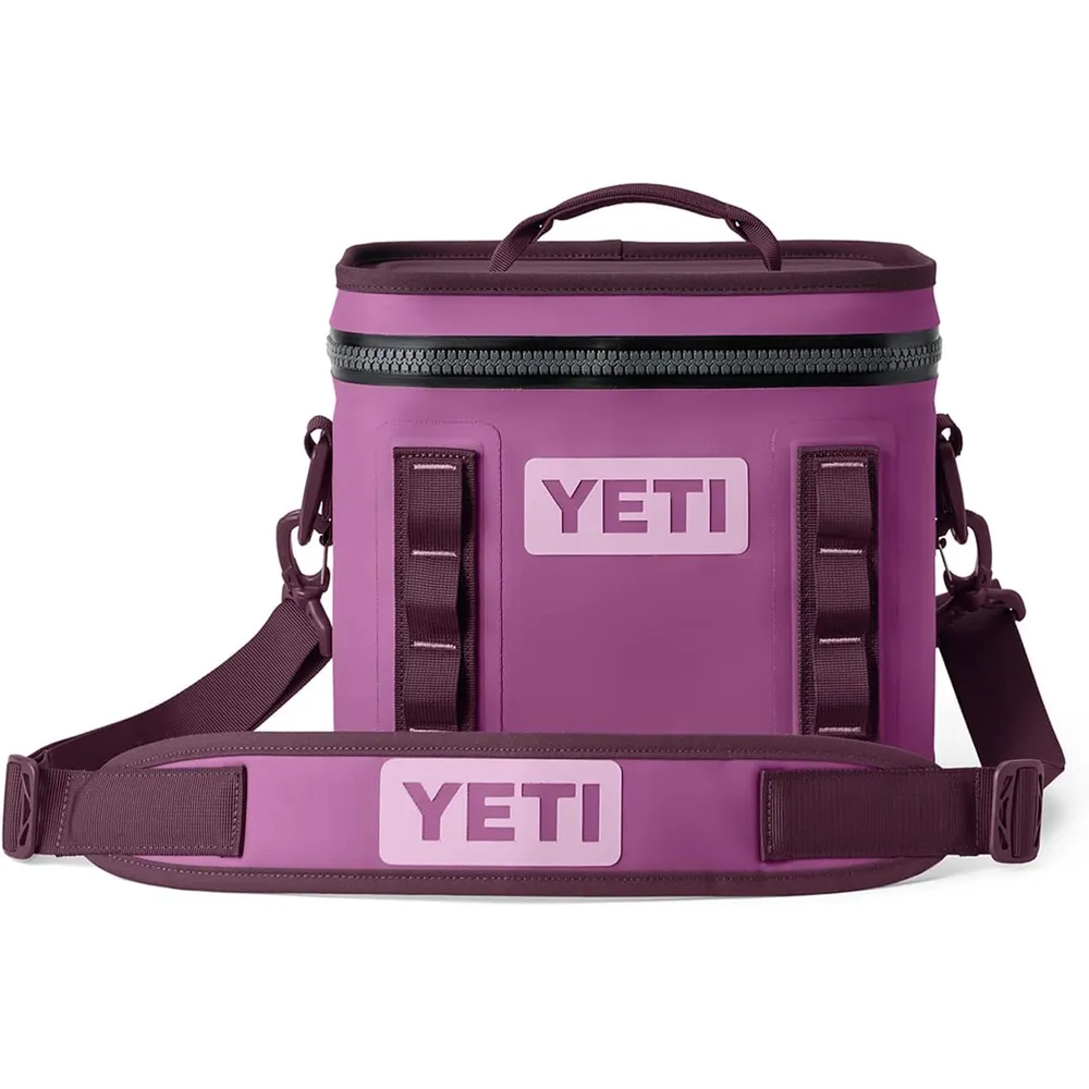 YETI Hopper Flip 8 Cooler Portátil | Fucsia