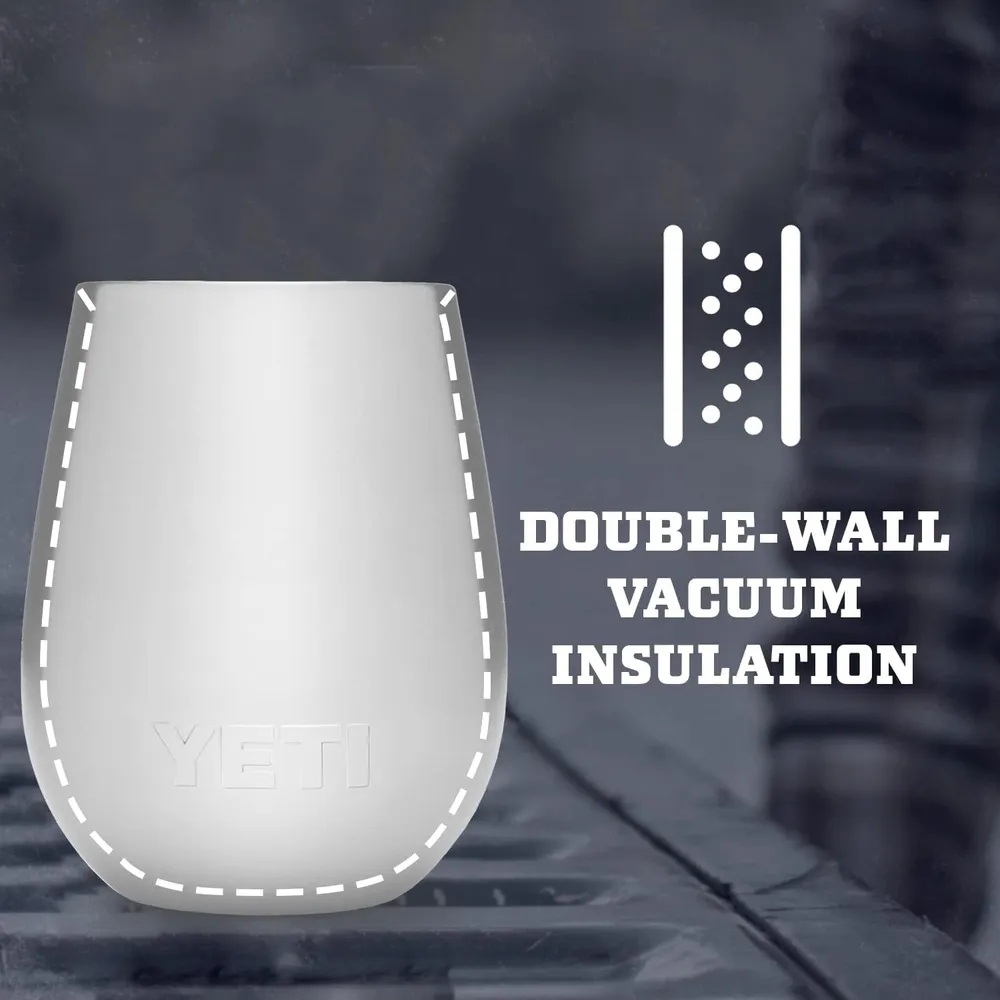 YETI Rambler Vaso de vino de 10 oz de acero inoxidable con tapa MagSlider color uva