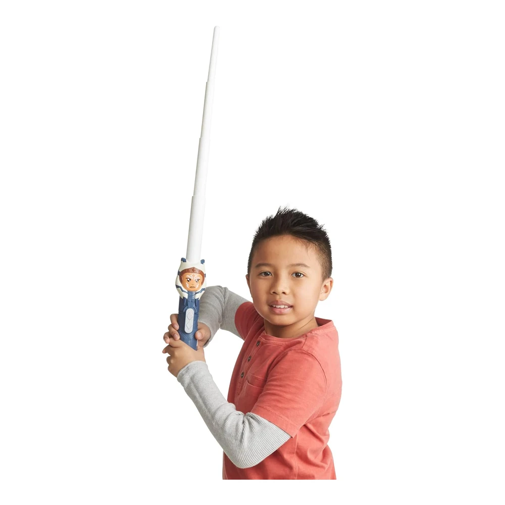 Star Wars Lightsaber Squad Ahsoka Tano - Juego de Rol con Sable de Luz Blanco Extensible, Juego de Simulación, Juguete Mandaloriano