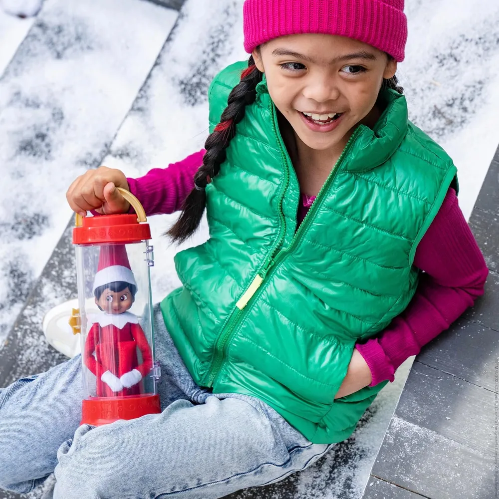 b0b5vdzjw3_4_webp.webp The Elf on the Shelf portador oficial para elfos exploradores